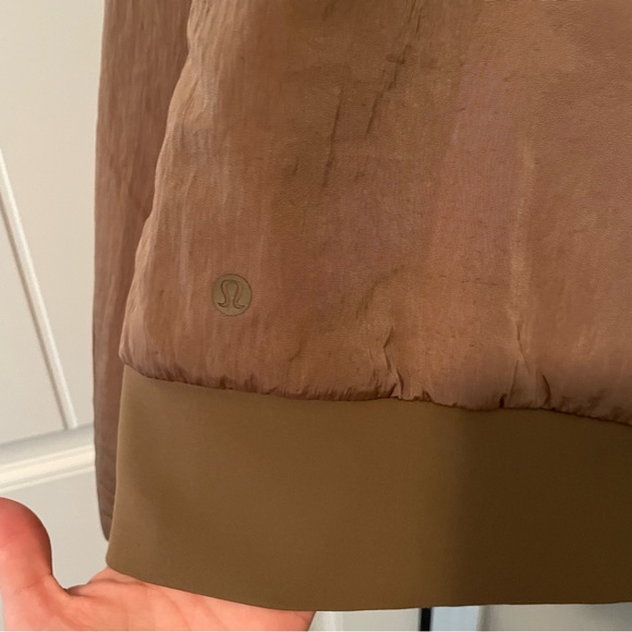 Reversible lululemon bomber jacket - Picture 4 of 8